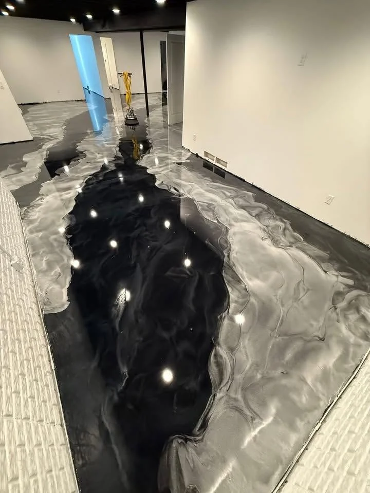 Metallic marble floor, Windsor
