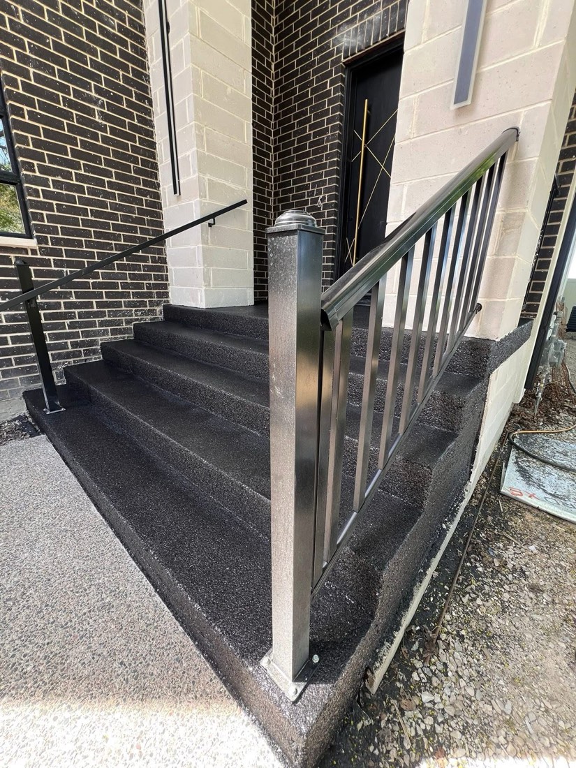 Front porch and steps, Amherstburg